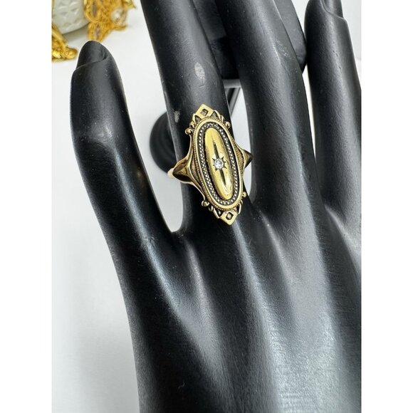 Vtg Avon 1976 Kensington Ring Gold-tone Sz 5 Victorian Revival Signed - Picture 3 of 12